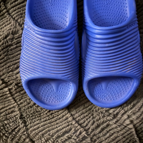 CROCS Shoes - CROCS Vibrant Blue Slide Sandals